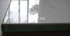 玻璃PE淋幕.jpg 玻璃PE淋幕.jpg