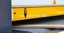 自動(dòng)測厚.jpg 自動(dòng)測厚.jpg